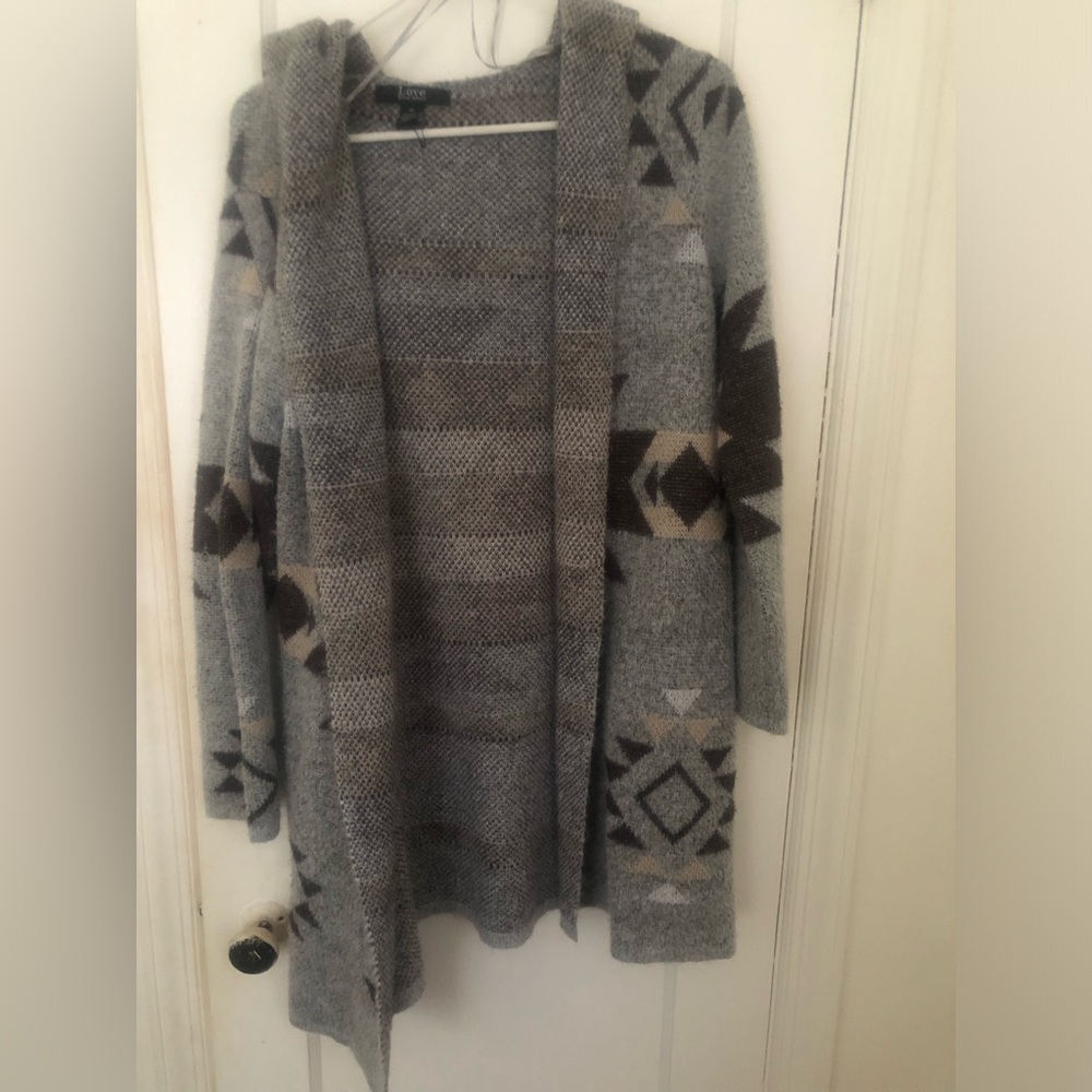 Geometric Southwestern Pattern Hooded Cardigan Sweater - Picture 3 of 6